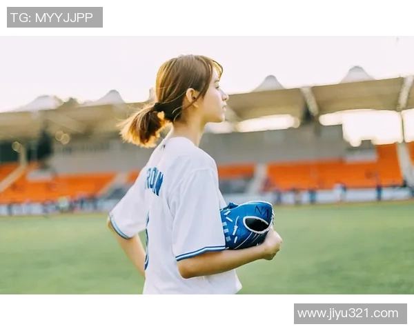 美女追逐足球明星的背后故事与他们的浪漫情缘揭秘