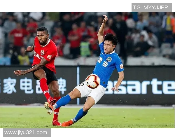 深圳足球队的崛起与发展探索：激情与力量的完美结合